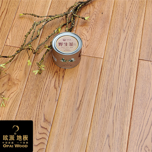 歐派強(qiáng)化地板