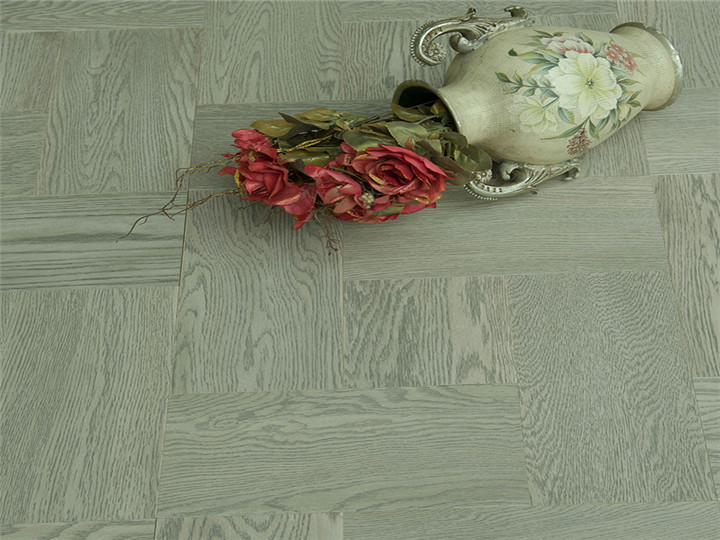 多層實(shí)木地板